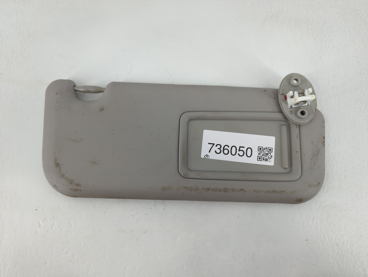 2017-2019 Toyota Corolla Sun Visor Shade Replacement Passenger Right Mirror Fits Fits 2017 2018 2019 OEM Used Auto Parts - O