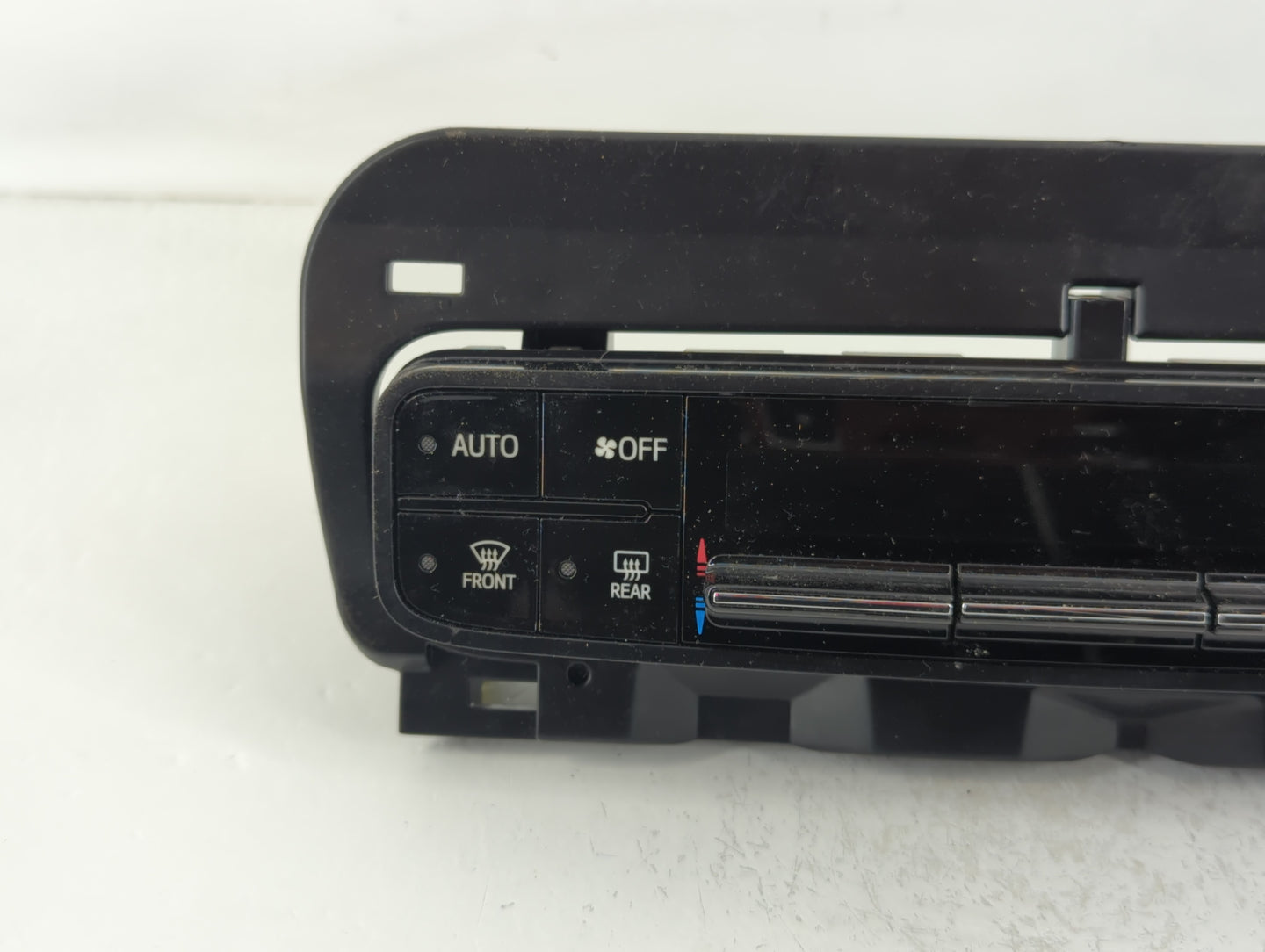 2017-2019 Toyota Corolla Climate Control Module Temperature AC/Heater Replacement P/N:06964 Fits Fits 2017 2018 2019 OEM Use