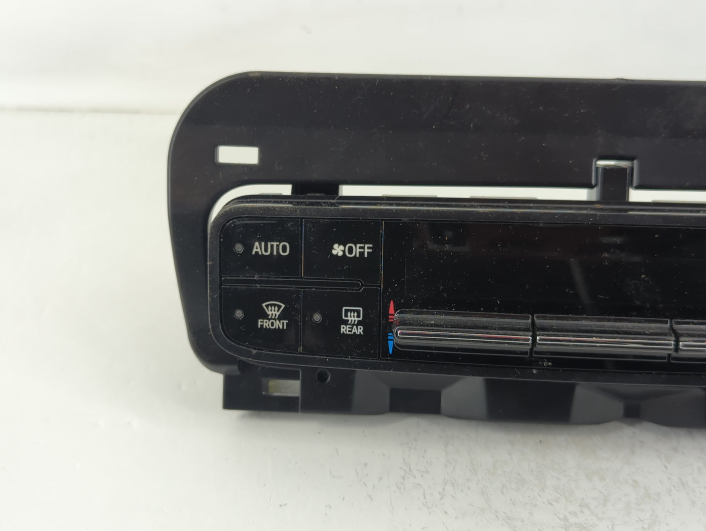 2017-2019 Toyota Corolla Climate Control Module Temperature AC/Heater Replacement P/N:06964 Fits Fits 2017 2018 2019 OEM Use