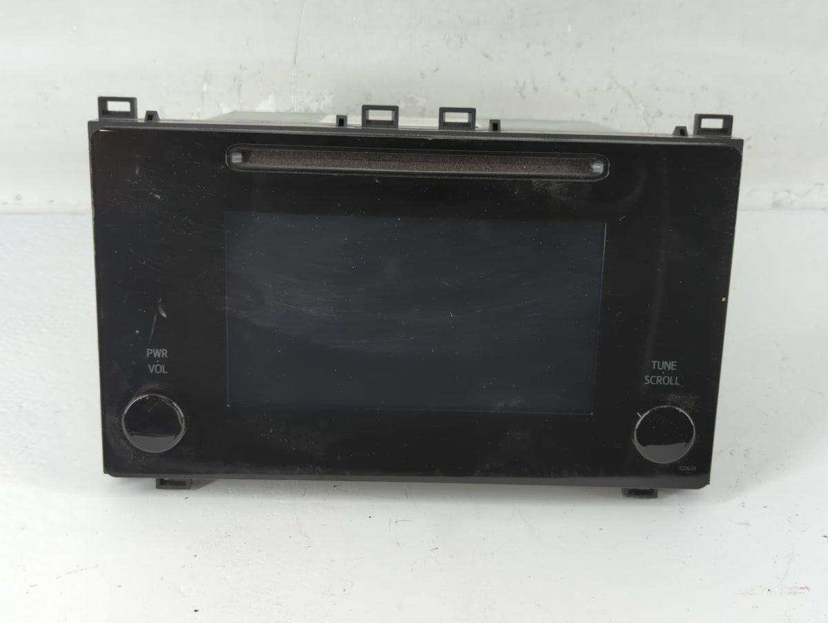 2017-2019 Toyota Corolla Am Fm Cd Player Radio Receiver 751663 - Oemusedautoparts1.com