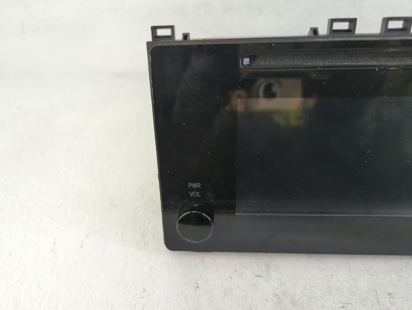 2014-2019 Toyota Corolla Radio AM FM Cd Player Receiver Replacement P/N:86140-02520 Fits OEM Used Auto Parts - Oemusedautopa
