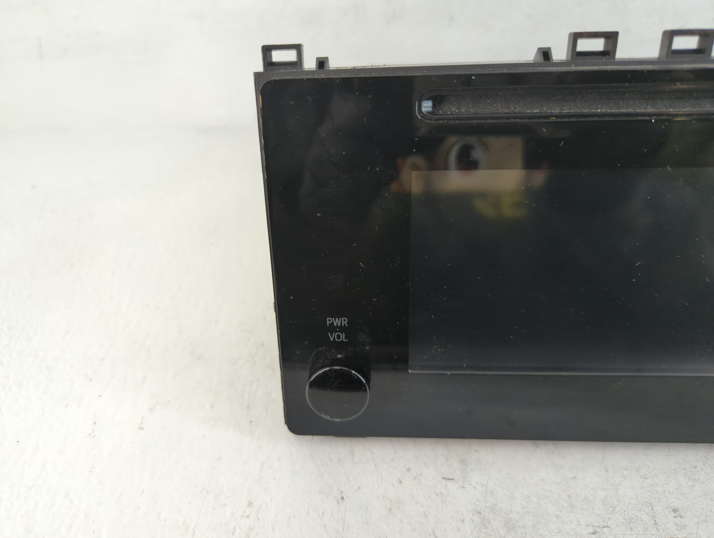 2014-2019 Toyota Corolla Radio AM FM Cd Player Receiver Replacement P/N:86140-02520 Fits OEM Used Auto Parts - Oemusedautopa
