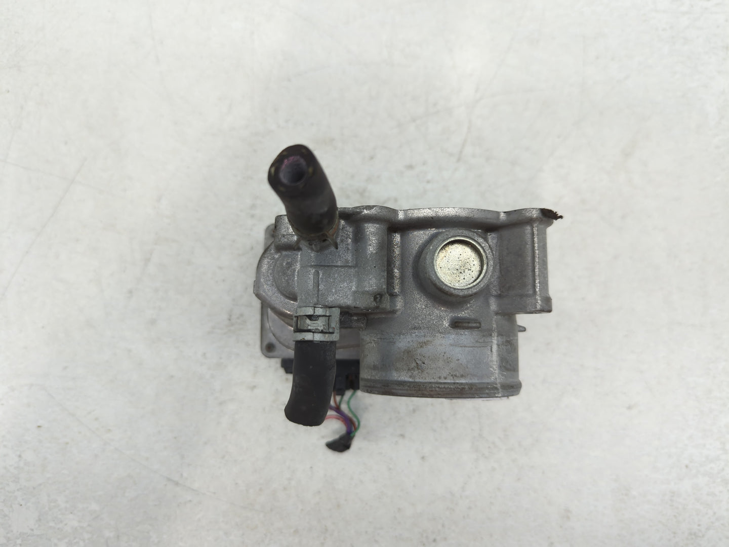 2011-2019 Toyota Corolla Throttle Body P/N:22030-0T080 Fits Fits 2011 2012 2013 2014 2015 2016 2017 2018 2019 OEM Used Auto 