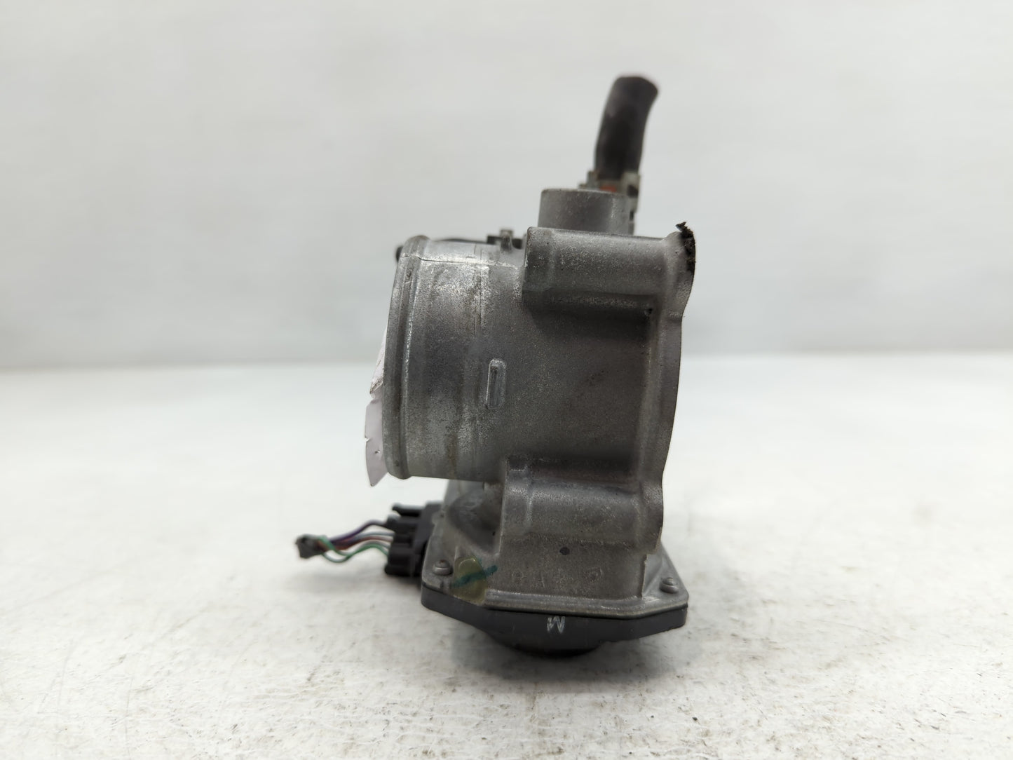 2011-2019 Toyota Corolla Throttle Body P/N:22030-0T080 Fits Fits 2011 2012 2013 2014 2015 2016 2017 2018 2019 OEM Used Auto 