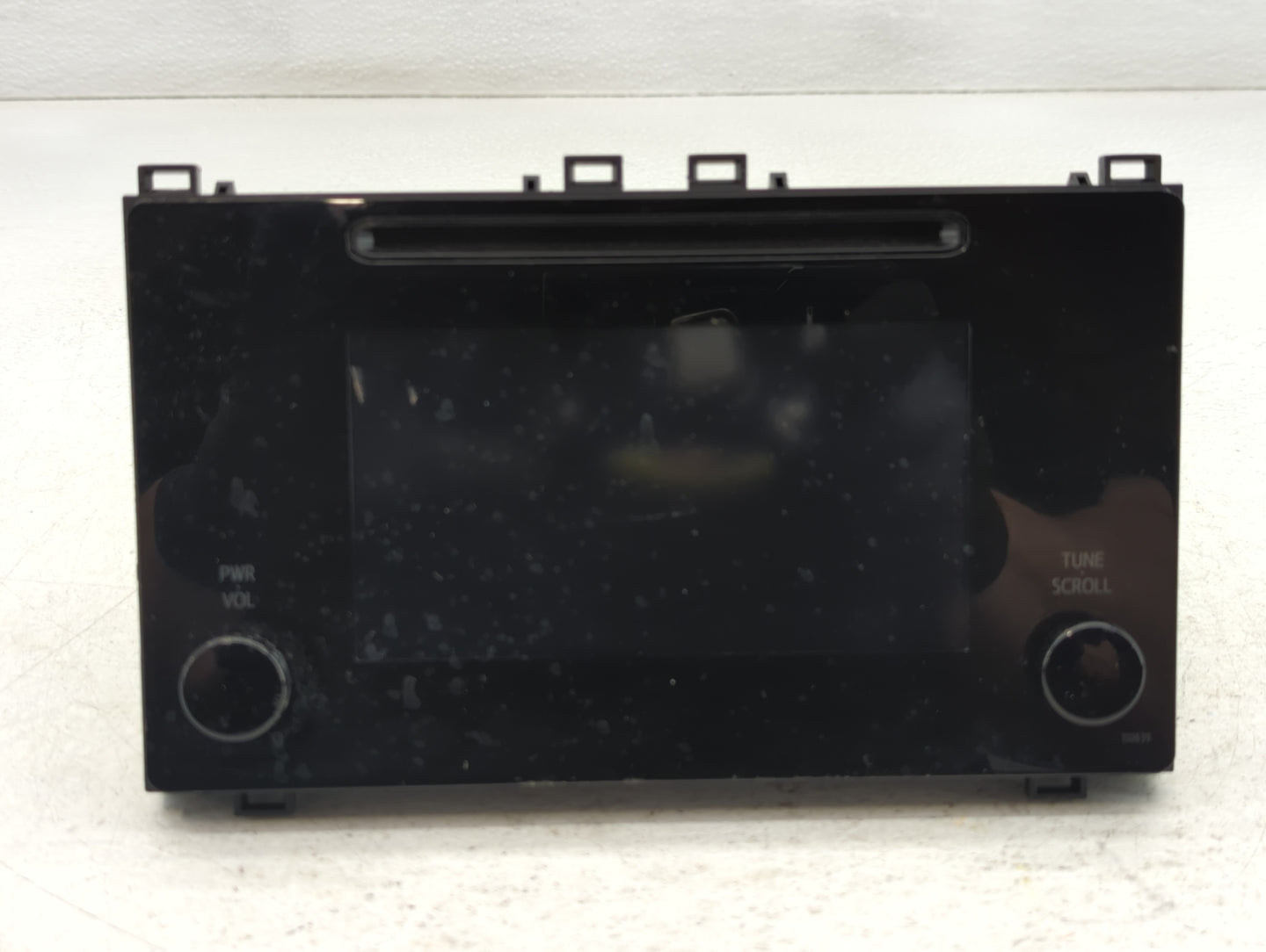 2017-2019 Toyota Corolla Am Fm Cd Player Radio Receiver - Oemusedautoparts1.com