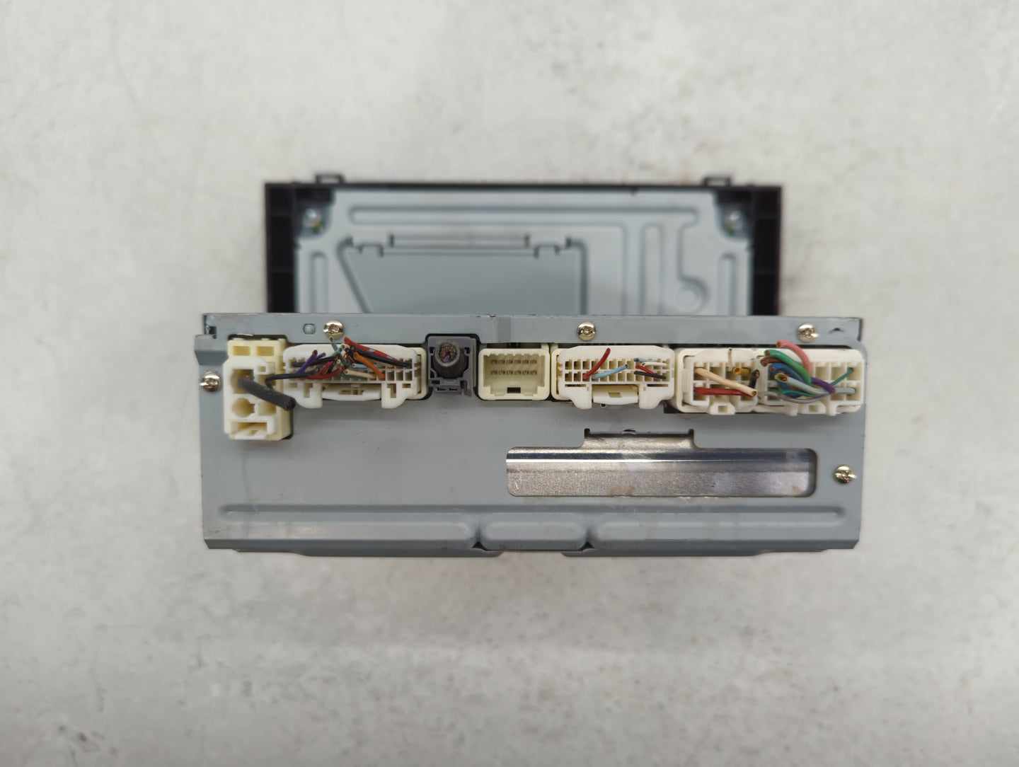 2017-2019 Toyota Corolla Am Fm Cd Player Radio Receiver - Oemusedautoparts1.com