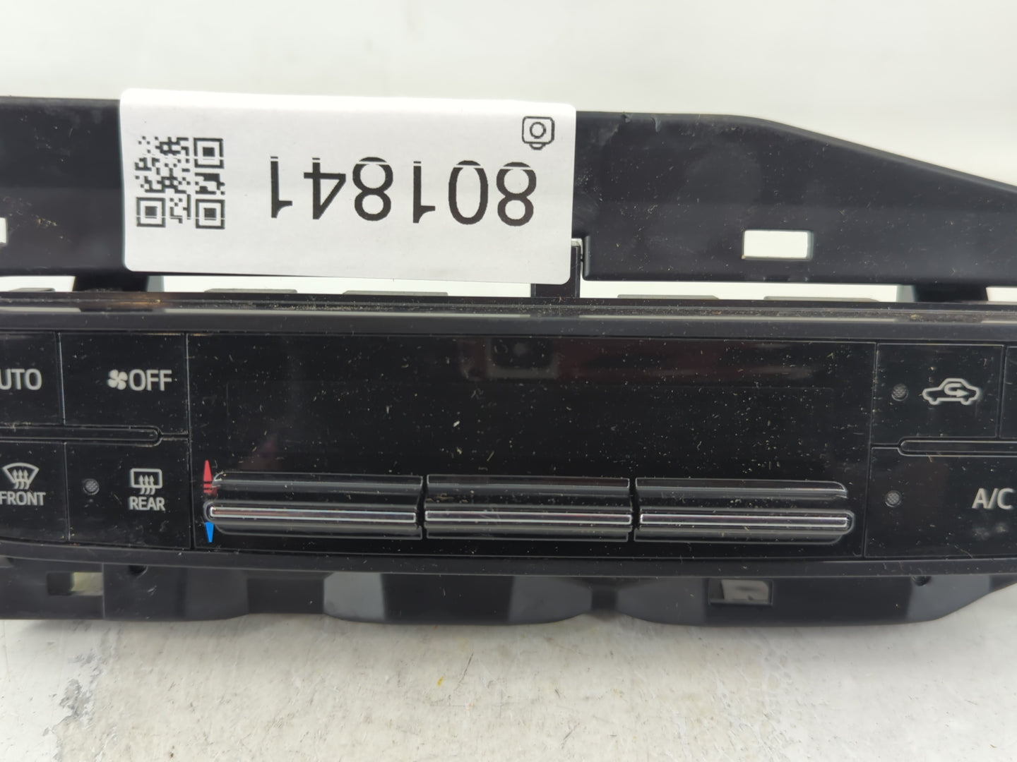 2017-2019 Toyota Corolla Climate Control Module Temperature AC/Heater Replacement P/N:55468-02060 Fits Fits 2017 2018 2019 O