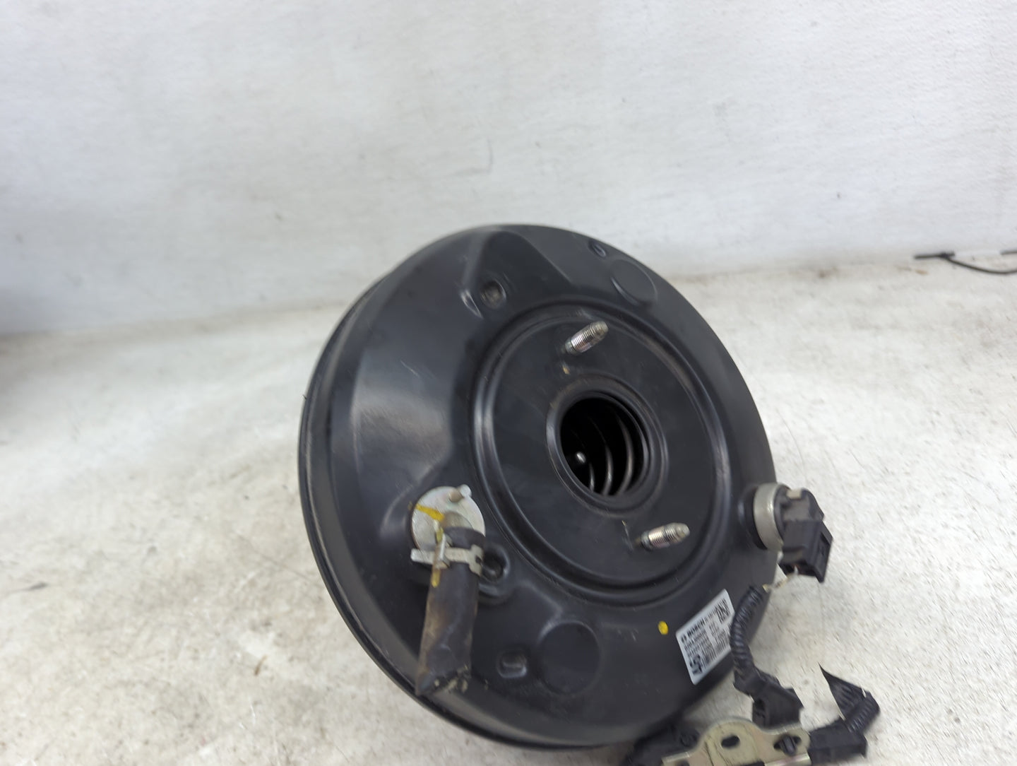 Toyota Corolla Im Power Brake Booster Oem - Oemusedautoparts1.com