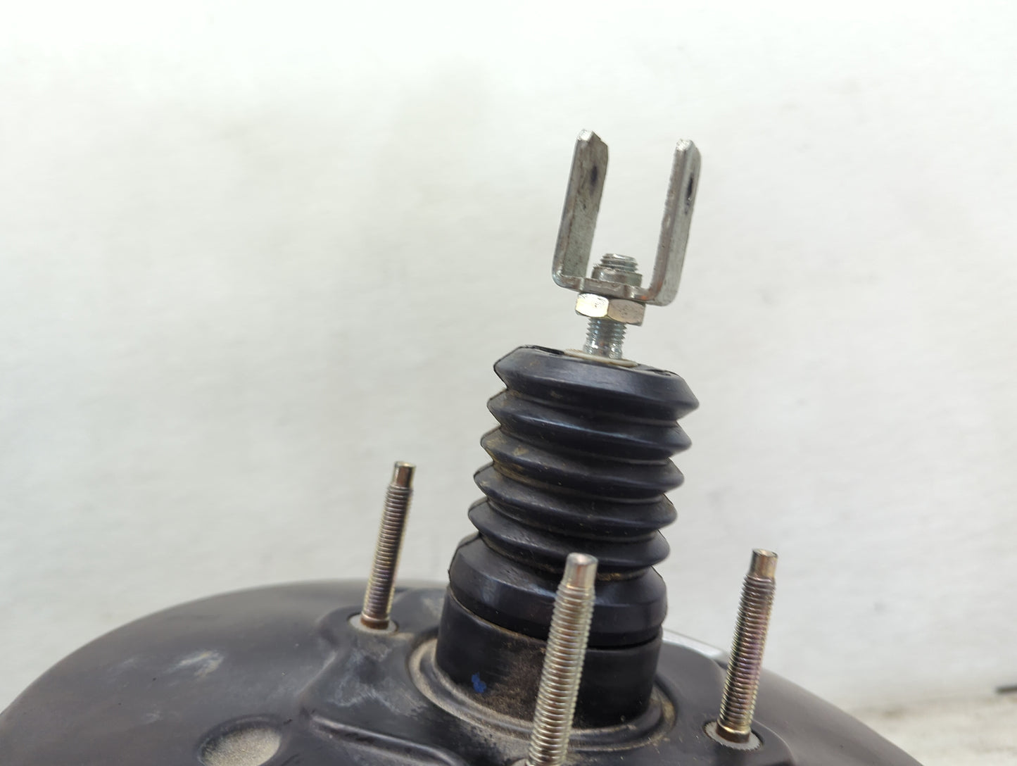 Toyota Corolla Im Power Brake Booster Oem - Oemusedautoparts1.com