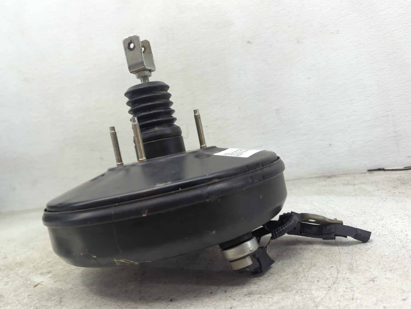 Toyota Corolla Im Power Brake Booster Oem - Oemusedautoparts1.com