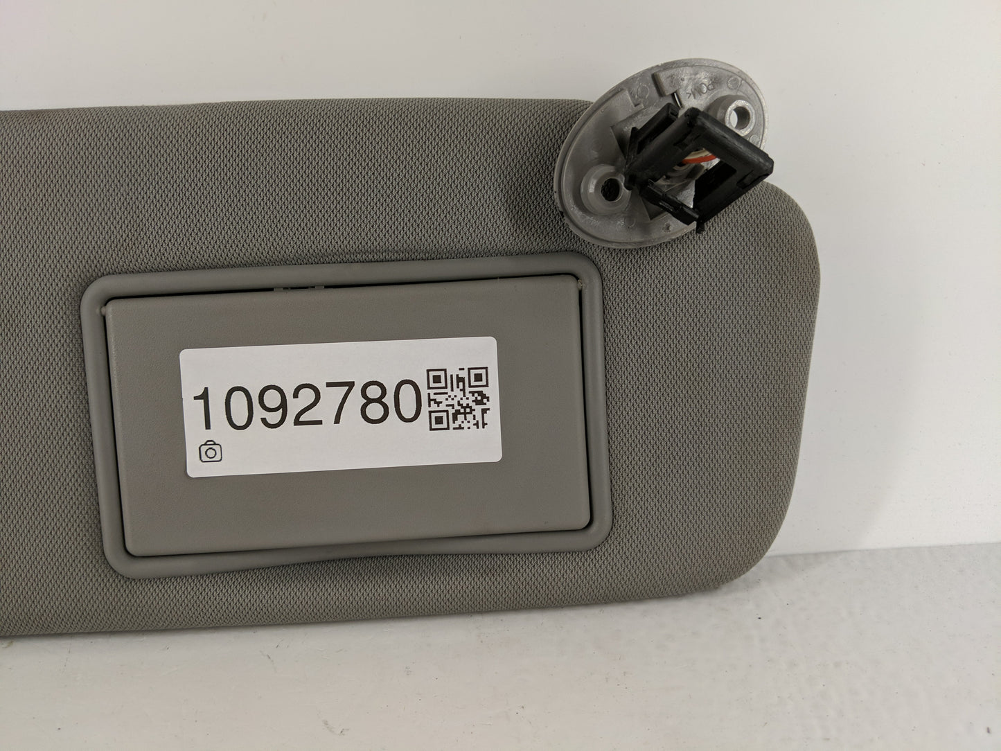 2014-2019 Toyota Highlander Sun Visor Shade Replacement Passenger Right Mirror Fits Fits 2014 2015 2016 2017 2018 2019 OEM U