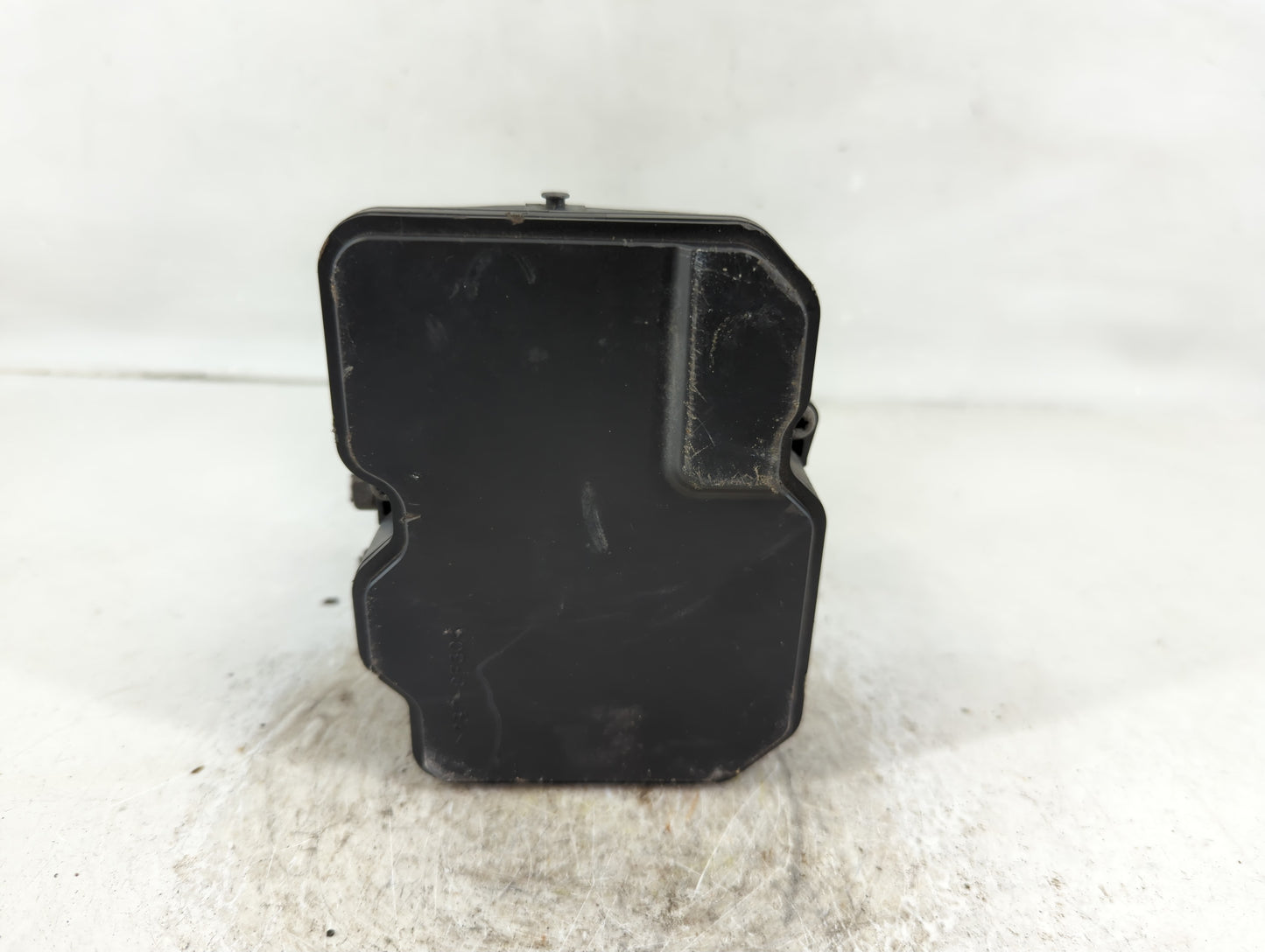 2017-2019 Toyota Highlander ABS Pump Control Module Replacement P/N:89541-0E100 Fits Fits 2017 2018 2019 OEM Used Auto Parts