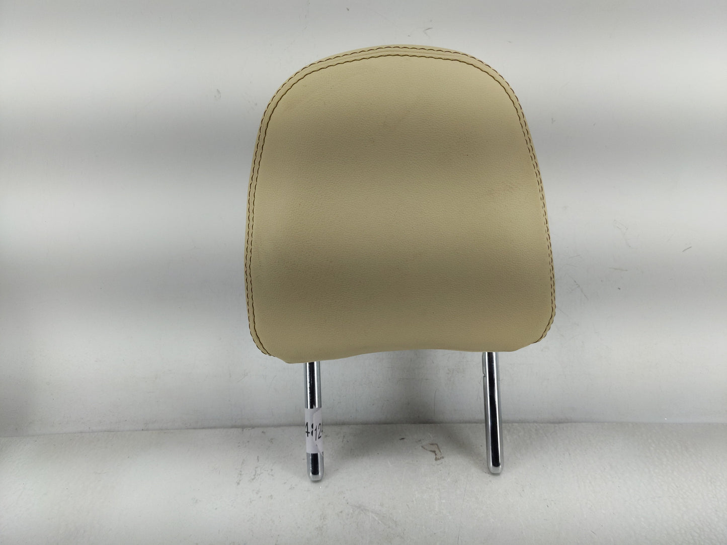 2018 Toyota Highlander Headrest Head Rest Front Driver Passenger Seat Fits OEM Used Auto Parts - Oemusedautoparts1.com