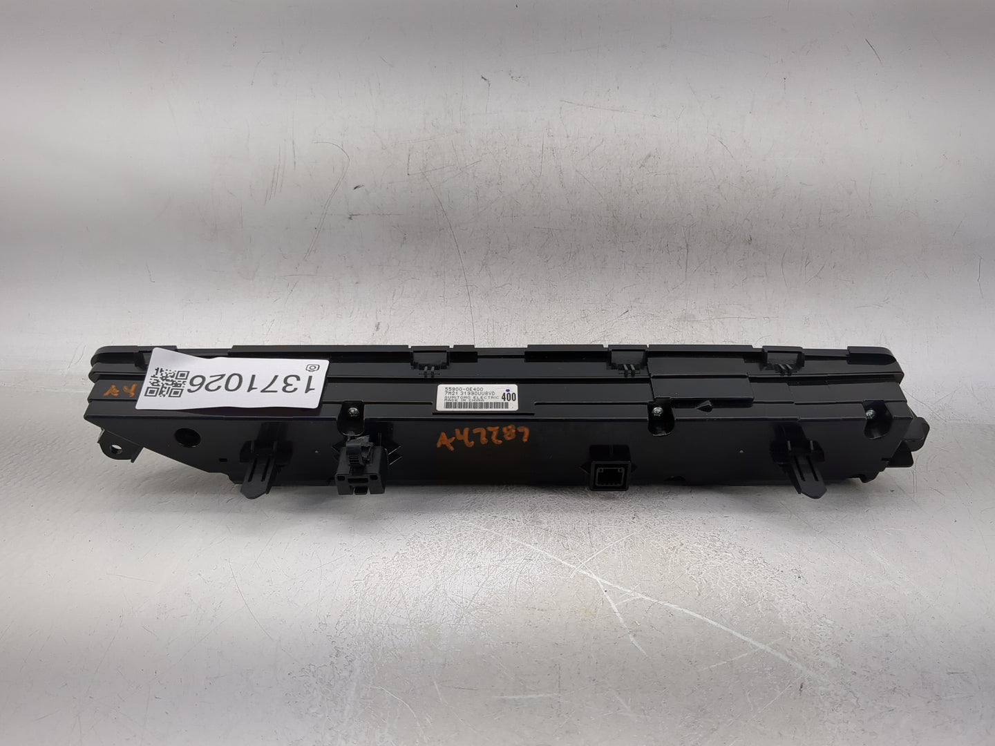 2014-2019 Toyota Highlander Climate Control Module Temperature AC/Heater Replacement P/N:55900-0E400 Fits OEM Used Auto Part
