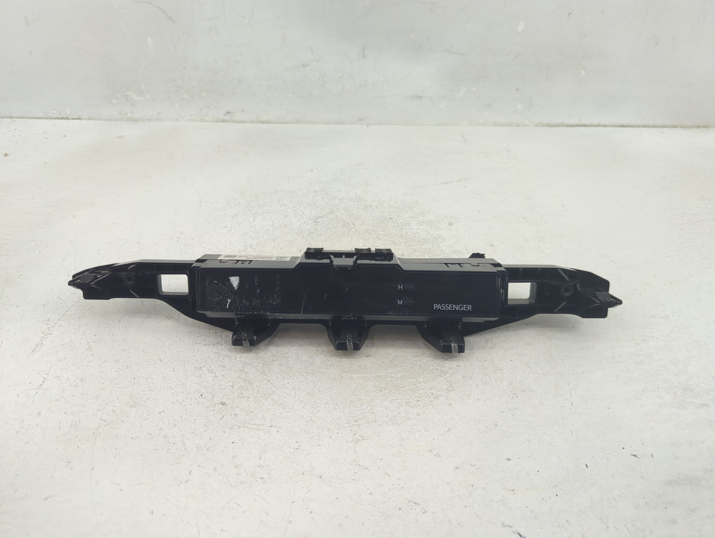 2014-2019 Toyota Highlander Information Display Screen - Oemusedautoparts1.com