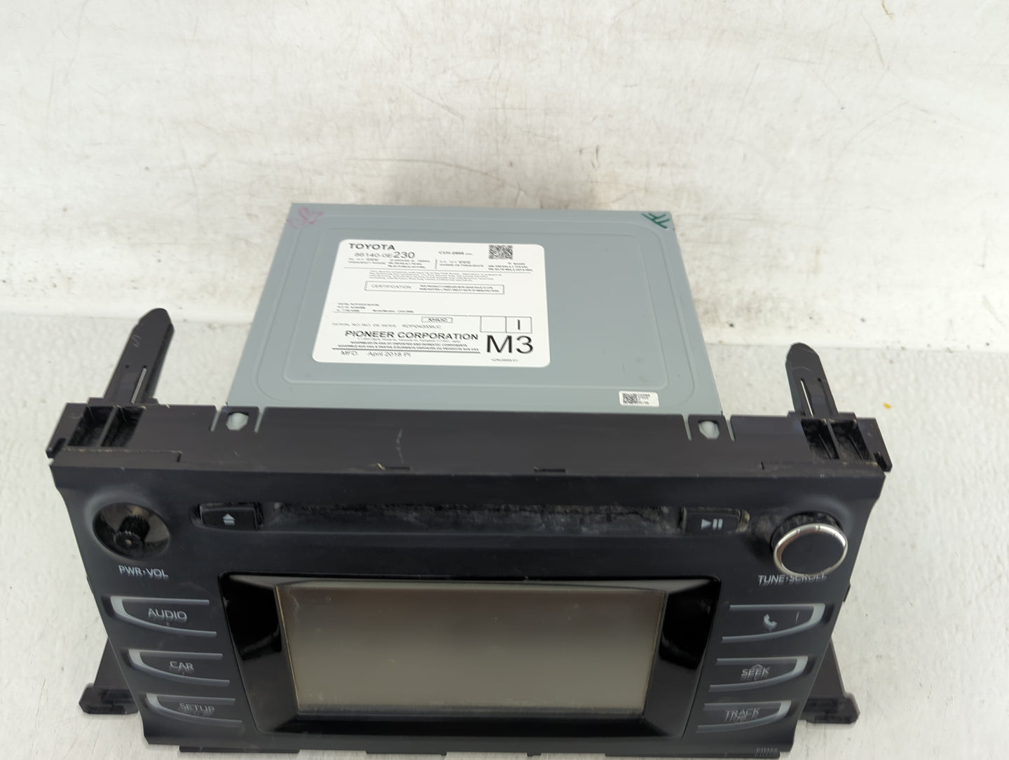 2017-2019 Toyota Highlander Radio AM FM Cd Player Receiver Replacement P/N:86140-0E230 Fits Fits 2017 2018 2019 OEM Used Aut