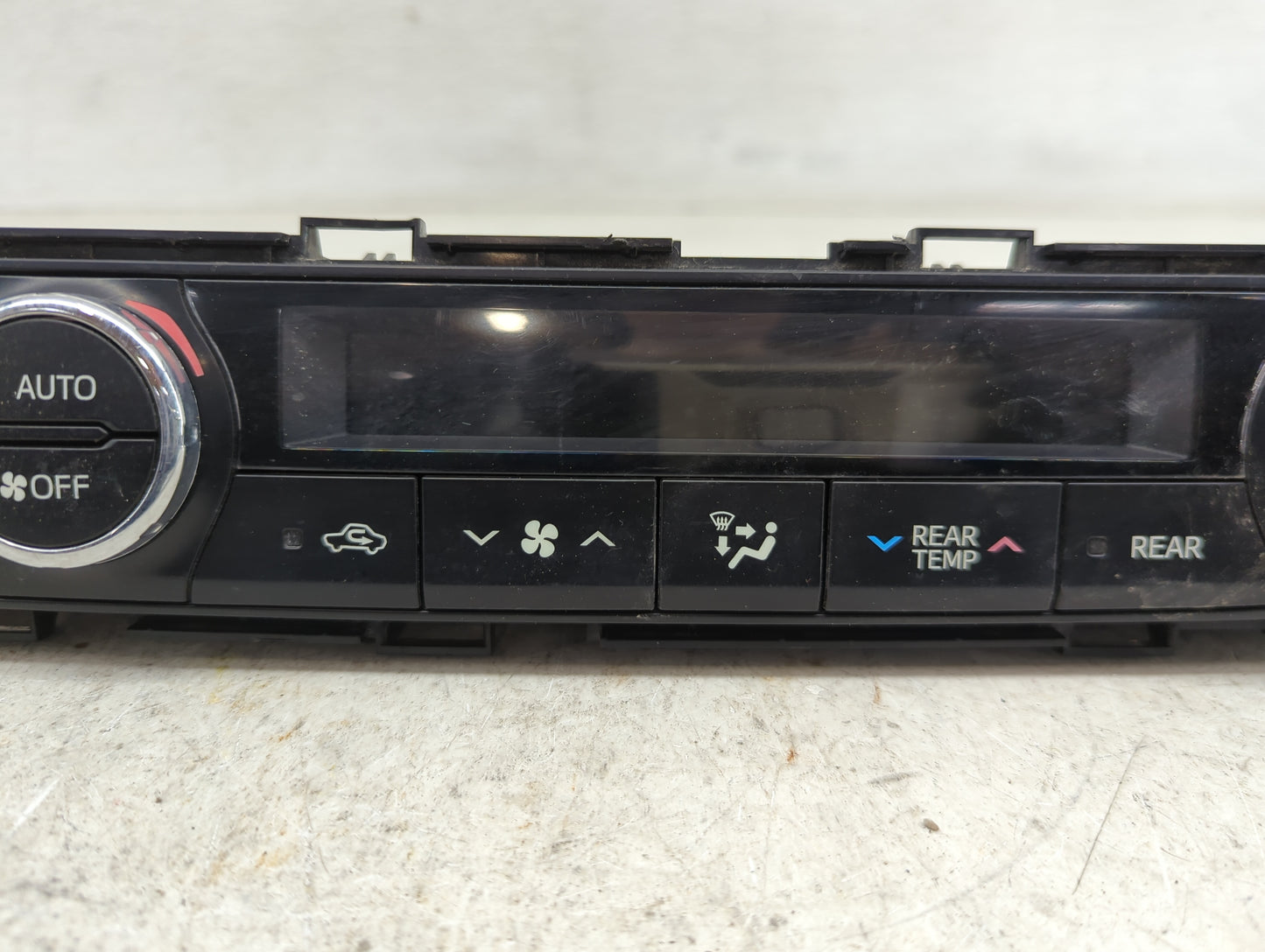 2014-2019 Toyota Highlander Climate Control Module Temperature AC/Heater Replacement P/N:55900-0E400 Fits OEM Used Auto Part