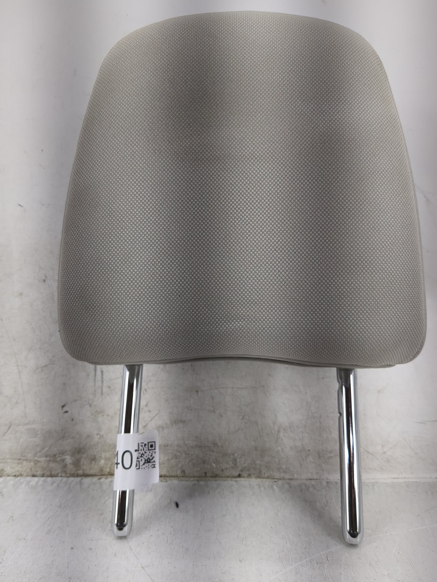 2017-2019 Toyota Highlander Headrest Head Rest Front Driver Passenger Seat Fits Fits 2017 2018 2019 OEM Used Auto Parts - Oe