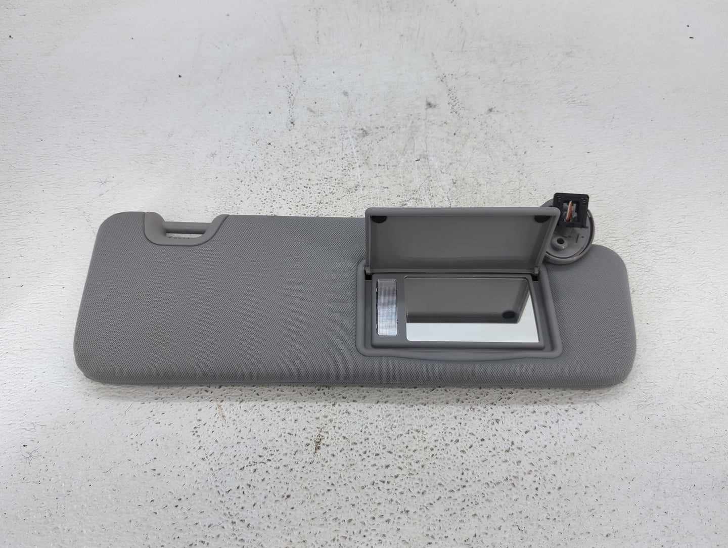 2014-2019 Toyota Highlander Sun Visor Shade Replacement Passenger Right Mirror Fits Fits 2014 2015 2016 2017 2018 2019 OEM U