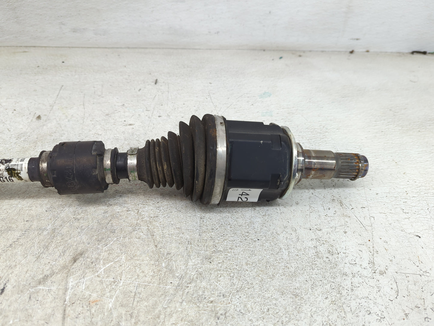 2017-2019 Toyota Highlander Axle Shaft Front Driver Cv C/v - Oemusedautoparts1.com
