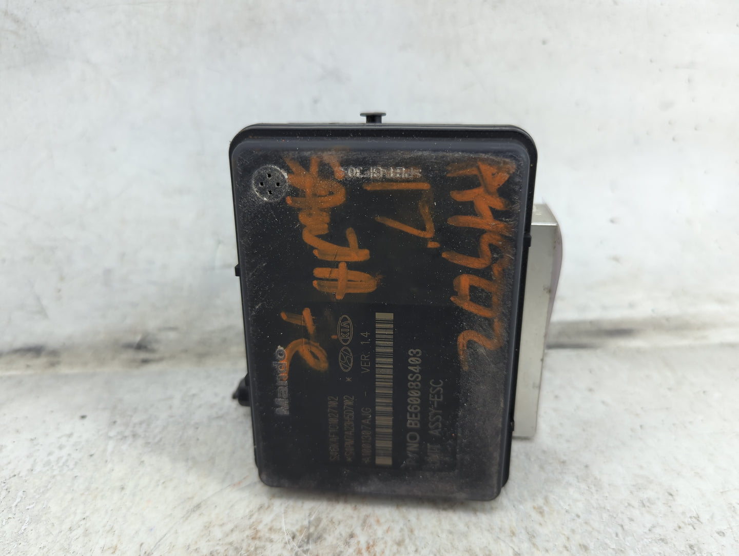2017-2019 Toyota Highlander ABS Pump Control Module Replacement P/N:44540-0E070 133800-16033, 89541-0E070 Fits Fits 2017 201