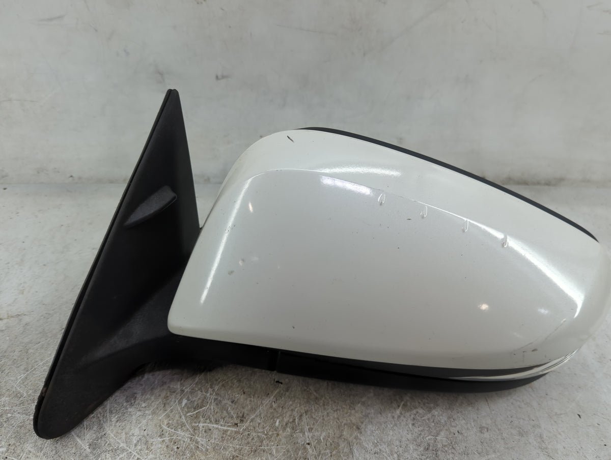 2014-2019 Toyota Highlander Driver Side View Mirror - Left Door Mirror OEM Used - Oemusedautoparts1.com