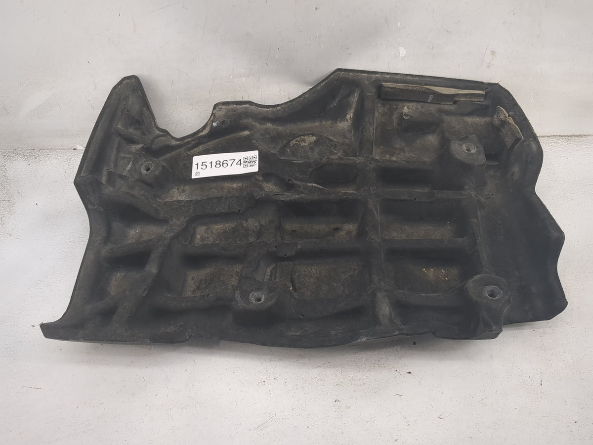 2018 Toyota Highlander Engine Cover Black - Oemusedautoparts1.com