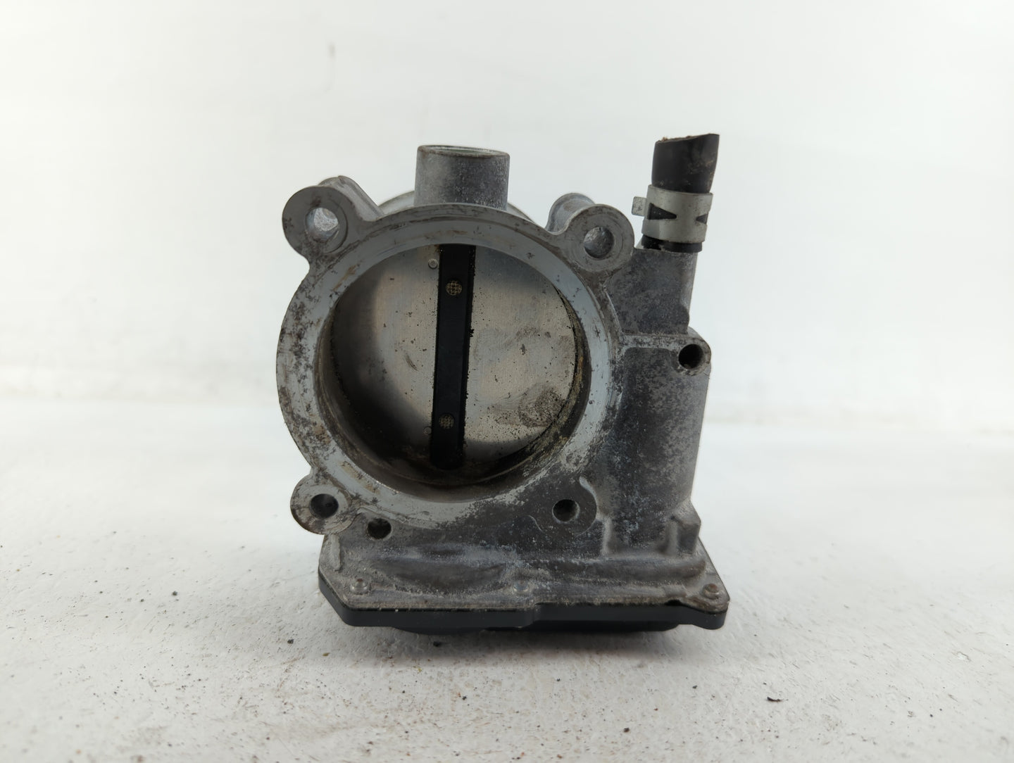 2017-2022 Toyota Highlander Throttle Body P/N:22030-0P060 Fits Fits 2016 2017 2018 2019 2020 2021 2022 OEM Used Auto Parts -