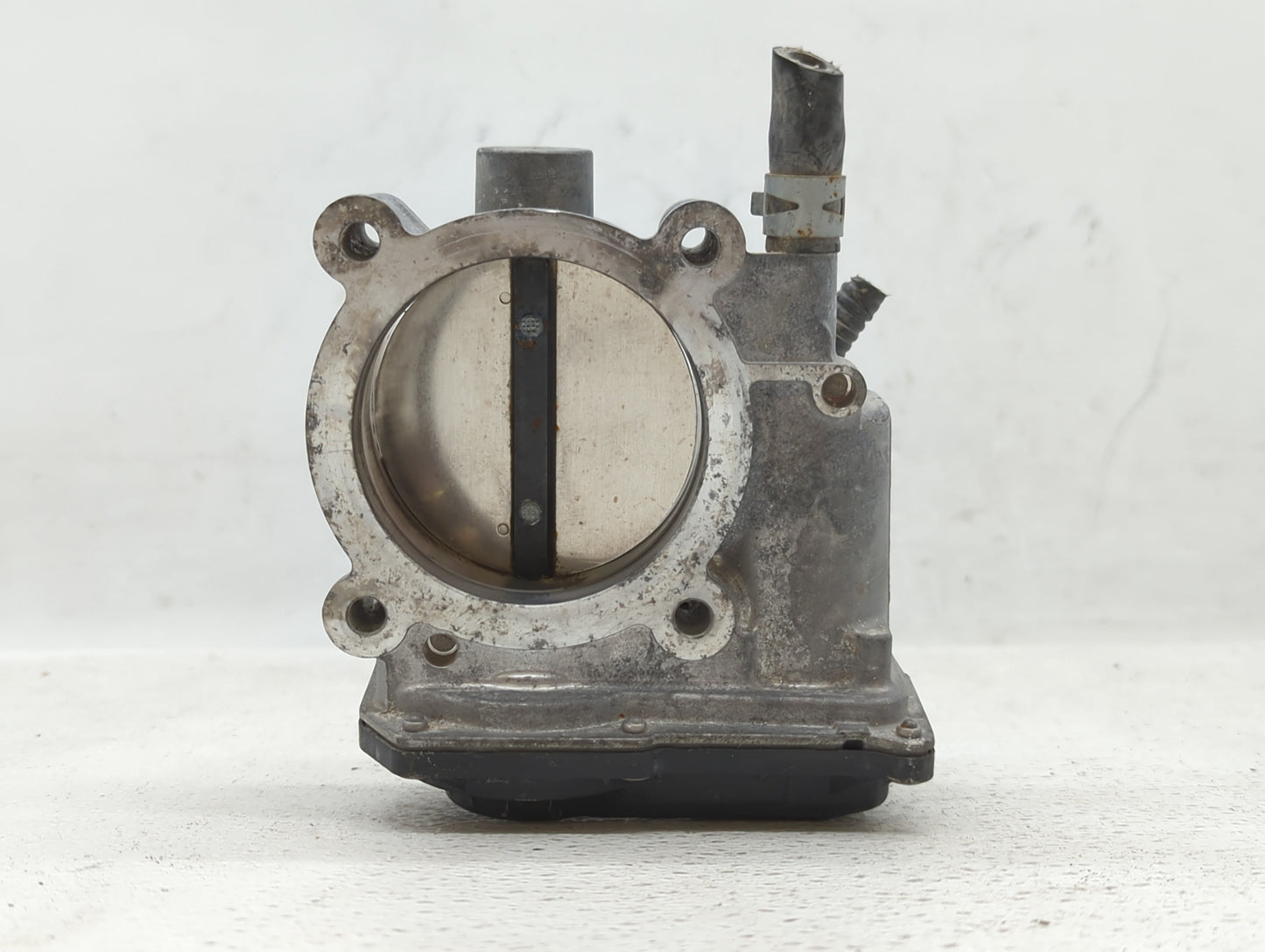 2017-2022 Toyota Highlander Throttle Body P/N:22030-0P060 Fits Fits 2016 2017 2018 2019 2020 2021 2022 OEM Used Auto Parts -
