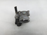 2017-2022 Toyota Highlander Throttle Body P/N:22030-0P060 Fits Fits 2016 2017 2018 2019 2020 2021 2022 OEM Used Auto Parts -
