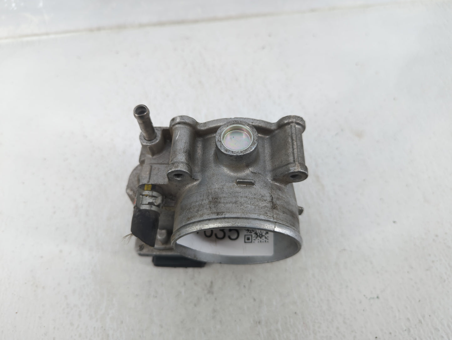 2017-2022 Toyota Highlander Throttle Body P/N:22030-0P060 Fits Fits 2016 2017 2018 2019 2020 2021 2022 OEM Used Auto Parts -