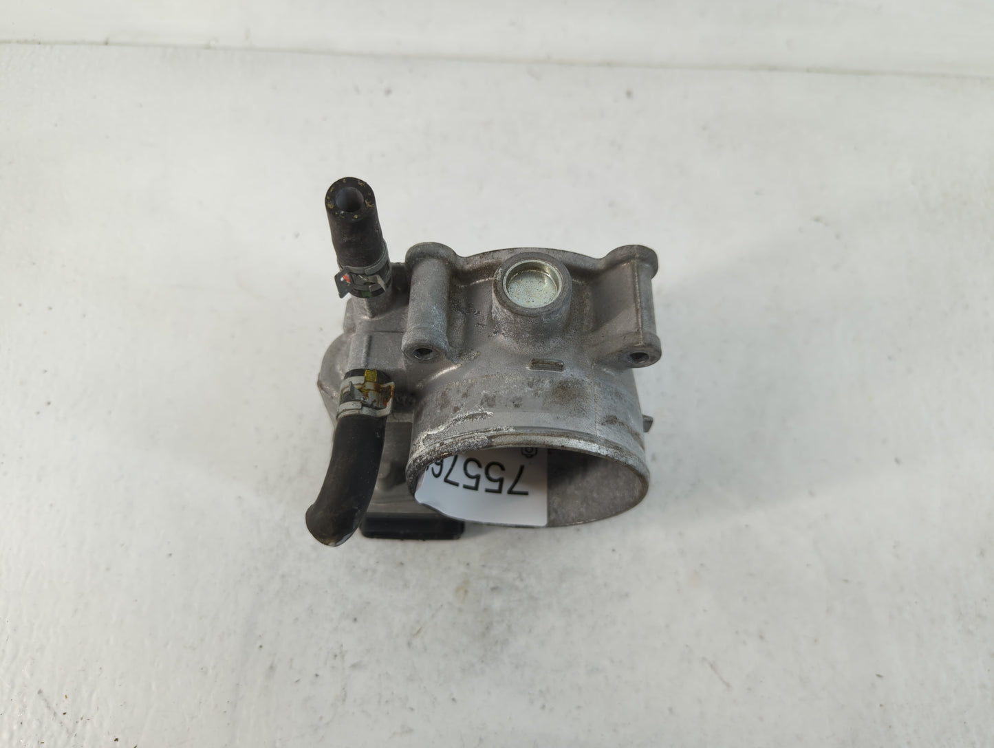 2017-2022 Toyota Highlander Throttle Body P/N:22030-0P060 Fits Fits 2016 2017 2018 2019 2020 2021 2022 OEM Used Auto Parts -