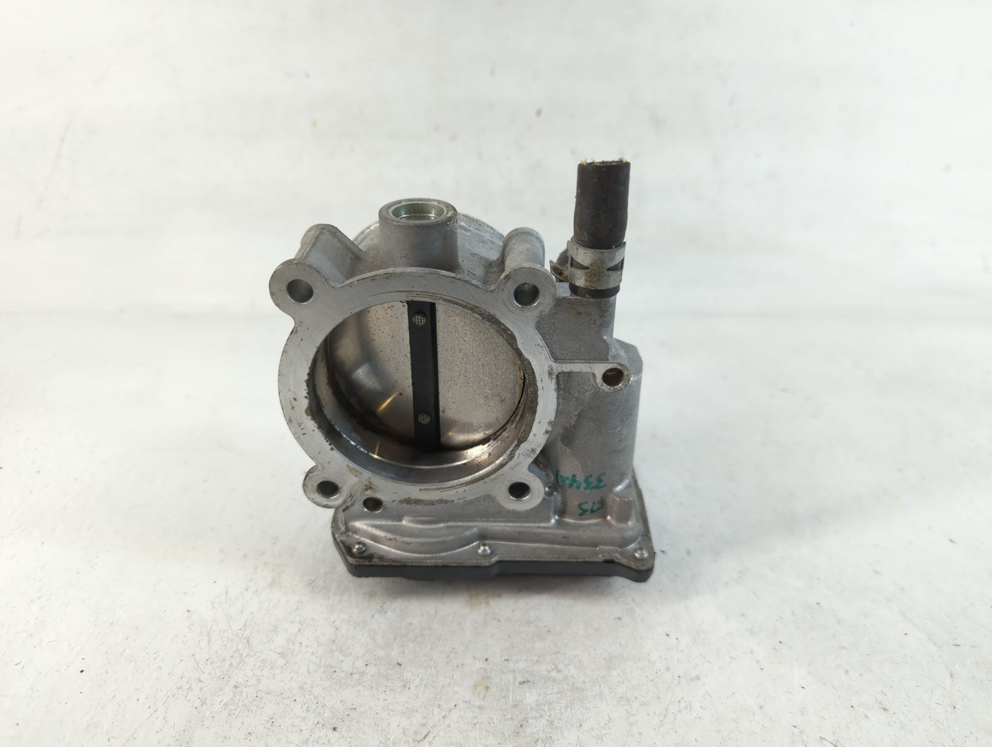 2017-2022 Toyota Highlander Throttle Body P/N:22030-0P060 Fits Fits 2016 2017 2018 2019 2020 2021 2022 OEM Used Auto Parts -