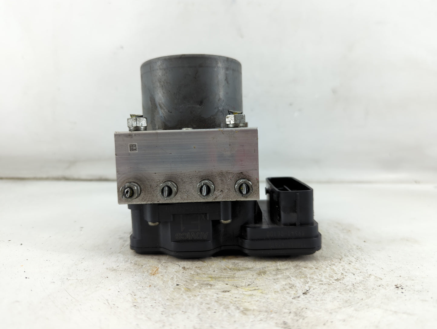 2017-2019 Toyota Highlander ABS Pump Control Module Replacement P/N:116040-43610 89541-0E100 Fits Fits 2017 2018 2019 OEM Us