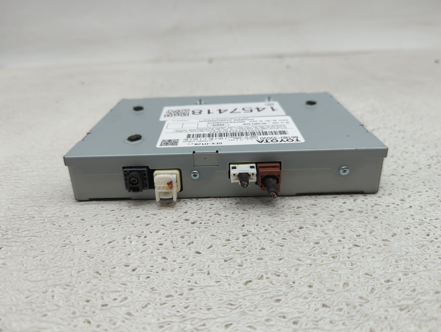 2016-2018 Toyota Mirai Radio AM FM Cd Player Receiver Replacement P/N:86180-35050 GEX-0128 Fits OEM Used Auto Parts - Oemuse