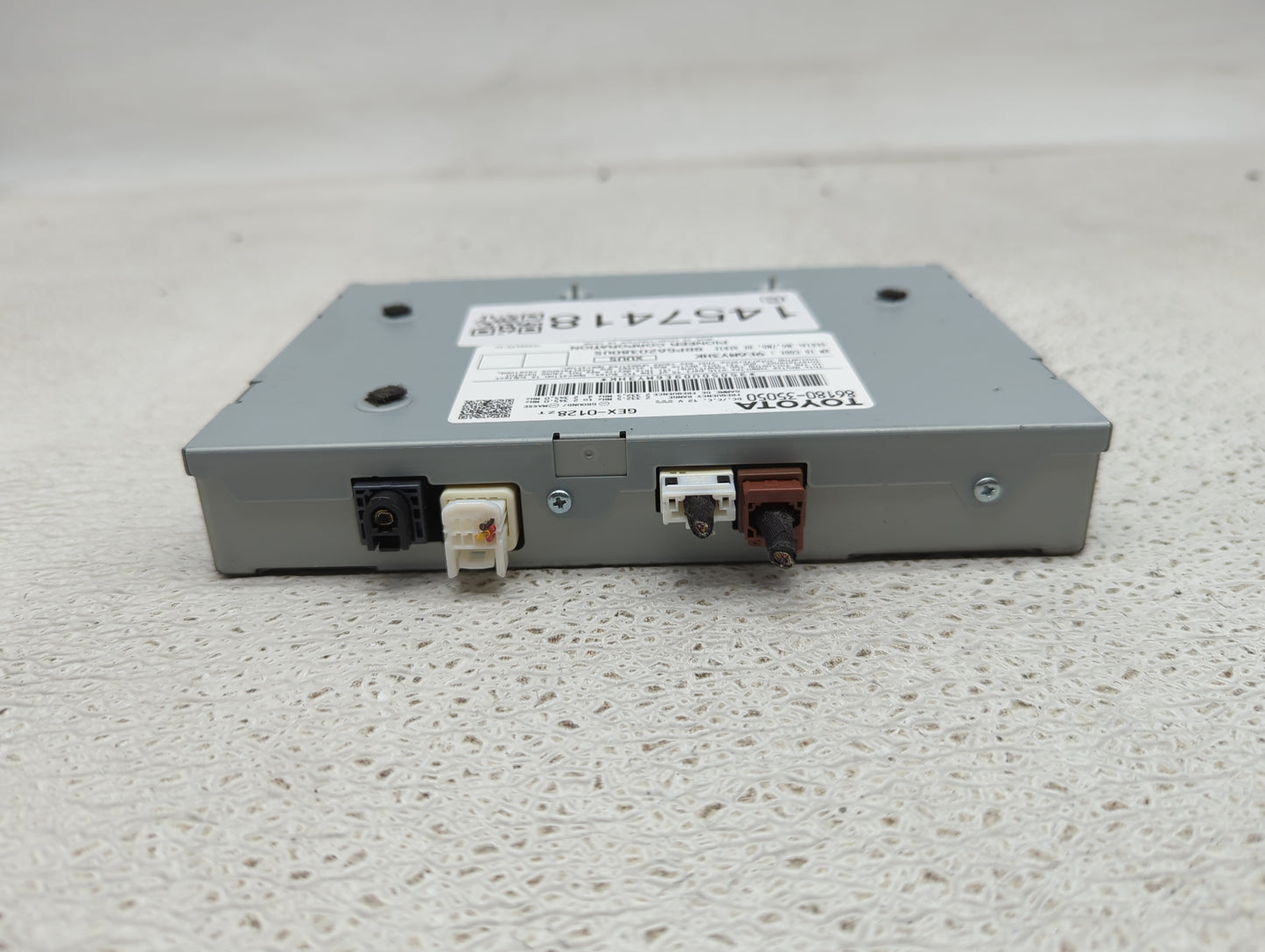 2016-2018 Toyota Mirai Radio AM FM Cd Player Receiver Replacement P/N:86180-35050 GEX-0128 Fits OEM Used Auto Parts - Oemuse
