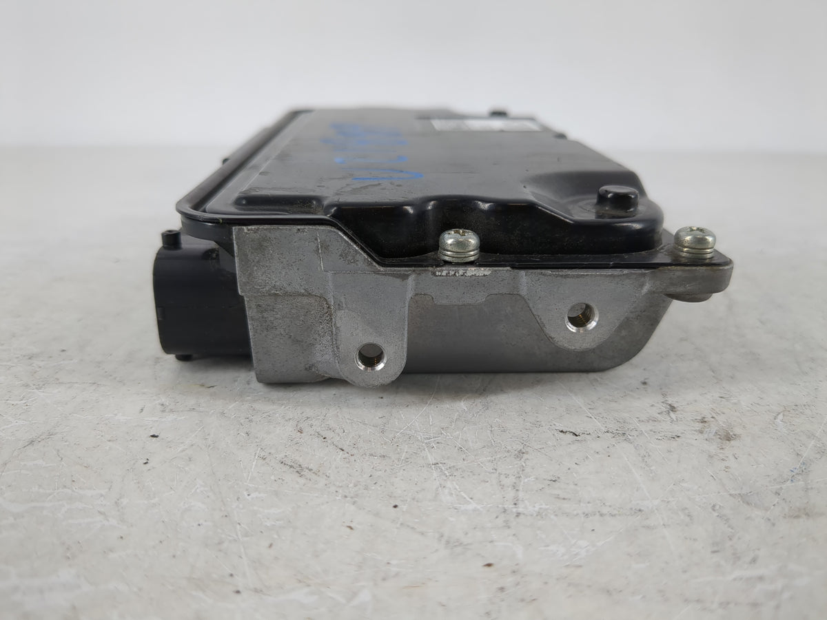 2017-2020 Toyota Prius PCM Engine Control Computer ECU ECM PCU OEM P/N:89661-47751 Fits 2017 2018 2019 2020 OEM Used Auto Pa