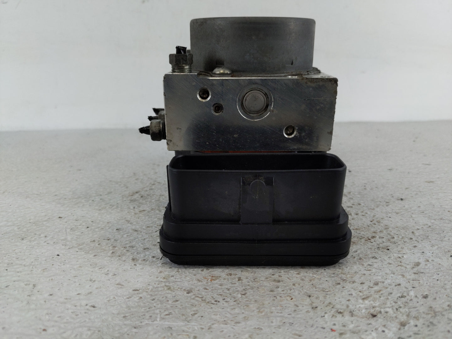 2016-2022 Toyota Prius ABS Pump Control Module Replacement P/N:44510-47070 113040-41030 Fits OEM Used Auto Parts - Oemusedau