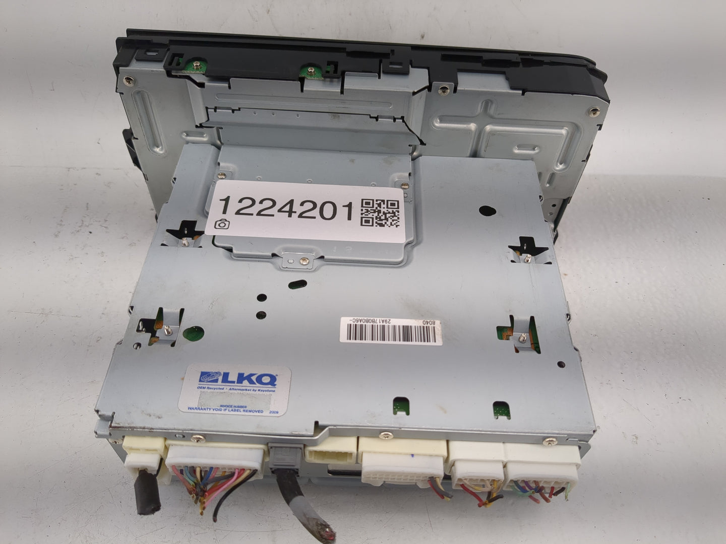 2018-2019 Toyota Prius Radio AM FM Cd Player Receiver Replacement P/N:86140-52260 Fits Fits 2018 2019 OEM Used Auto Parts - 