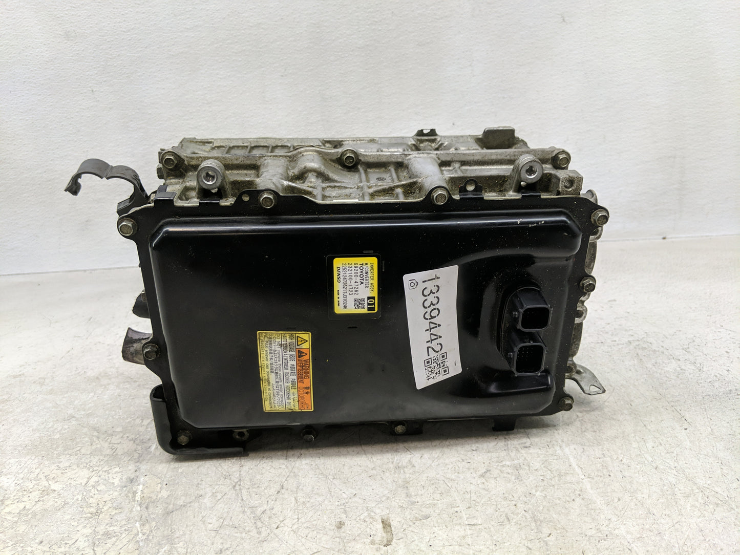 2017 Prius Ac Dc Power Control Module Accessory Computer Power Inverter - Oemusedautoparts1.com