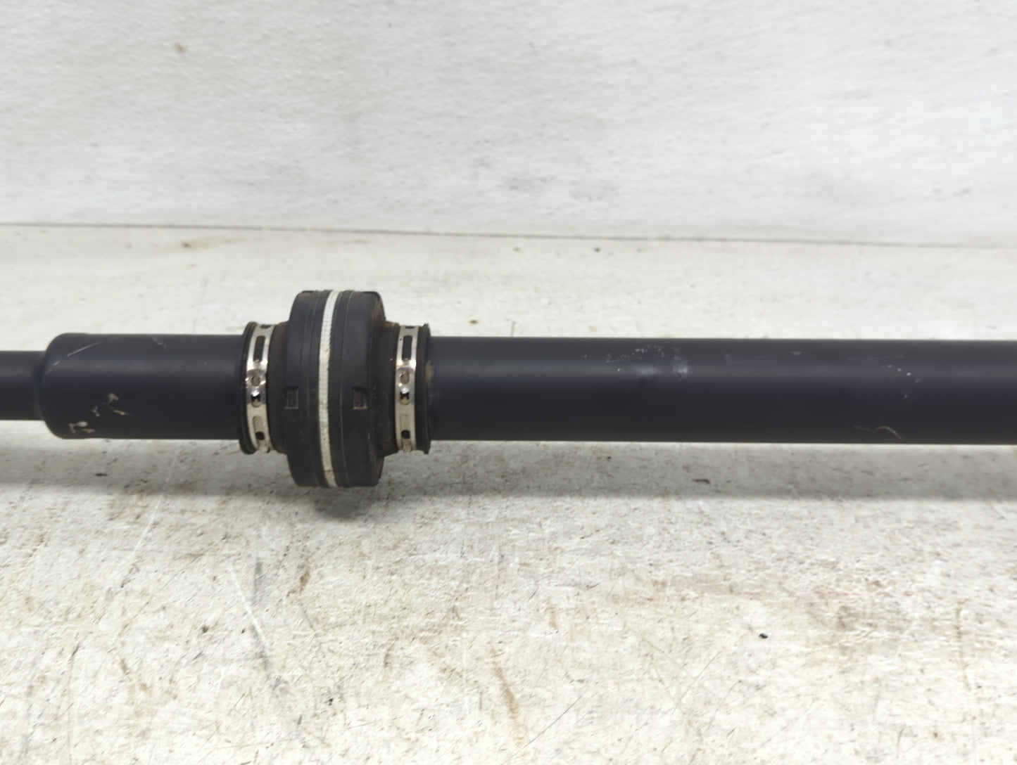 2016-2022 Toyota Prius Axle Shaft Front Passenger Cv C/v - Oemusedautoparts1.com
