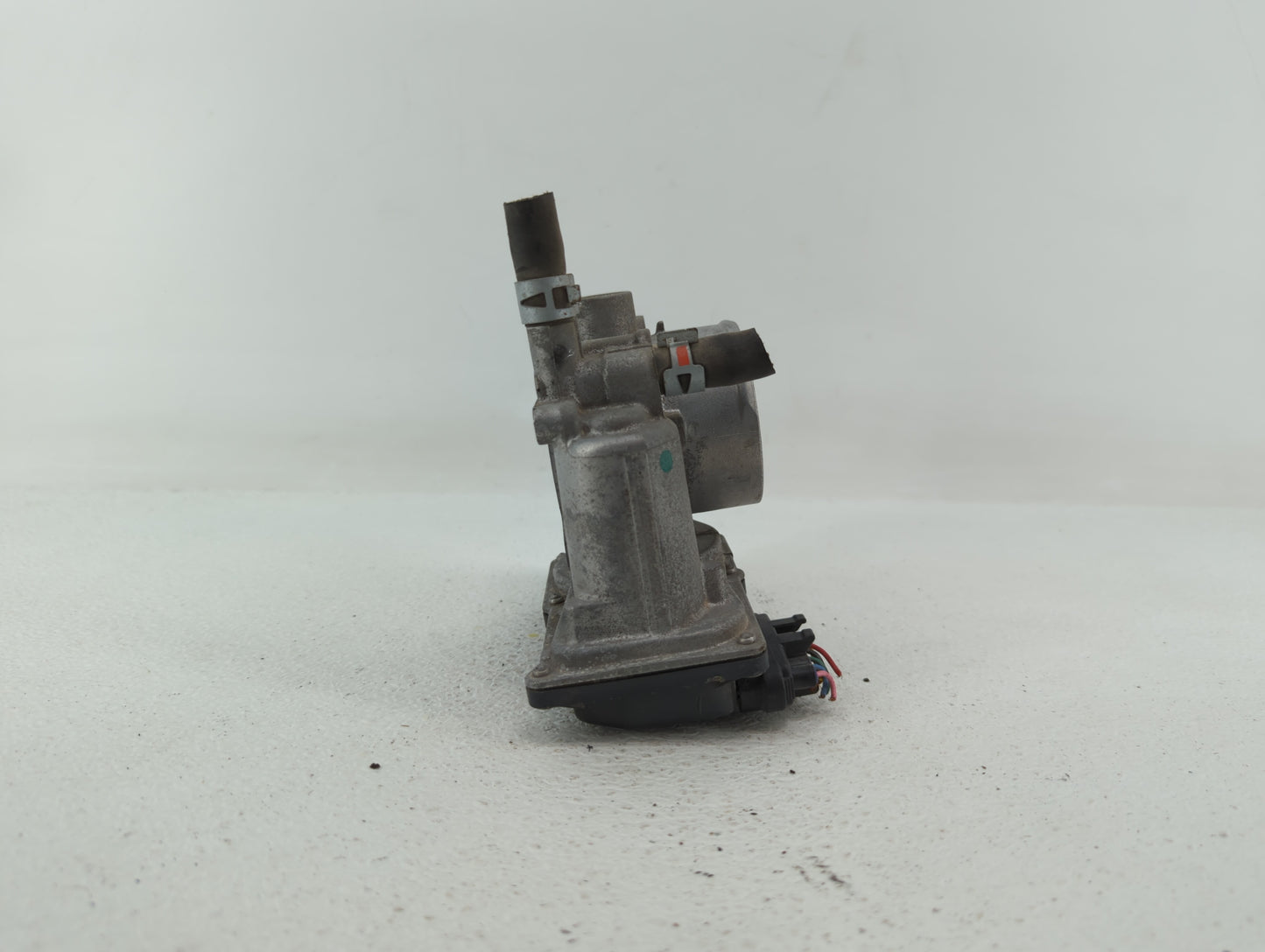 2010-2022 Toyota Prius Throttle Body P/N:22030-37060 Fits Fits 2010 2011 2012 2013 2014 2015 2016 2017 2018 2019 2020 2021 2
