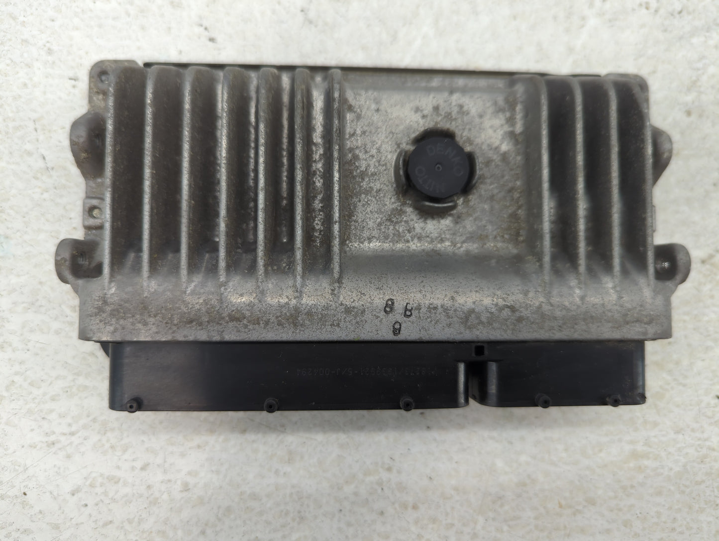 2017-2020 Toyota Prius PCM Engine Control Computer ECU ECM PCU OEM P/N:89661-47751 Fits Fits 2017 2018 2019 2020 OEM Used Au