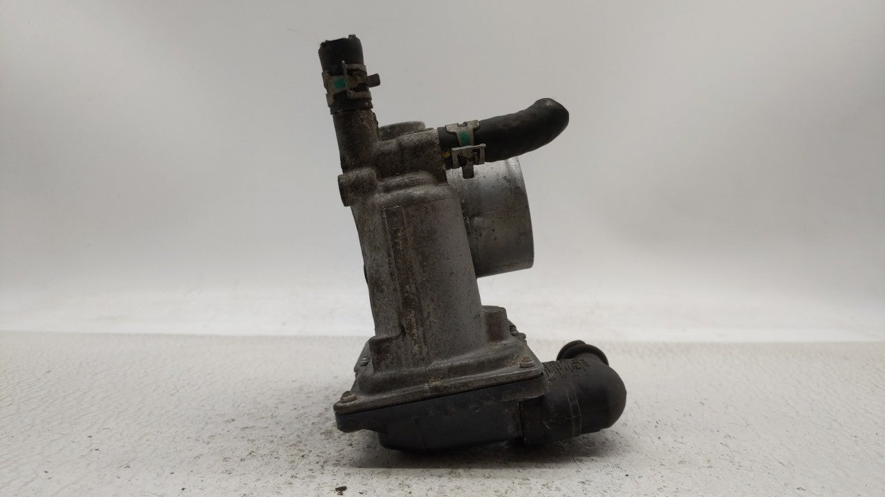 2012-2019 Toyota Prius C Throttle Body P/N:22030-47040 Fits Fits 2012 2013 2014 2015 2016 2017 2018 2019 OEM Used Auto Parts
