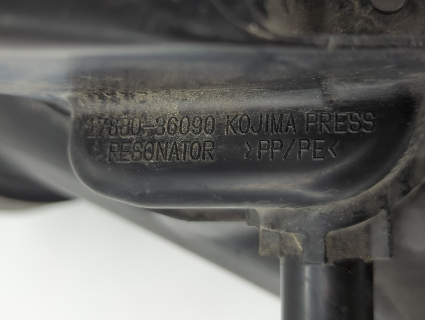 2018 Toyota Rav4 Air Cleaner Intake Duct Hose Tube - Oemusedautoparts1.com