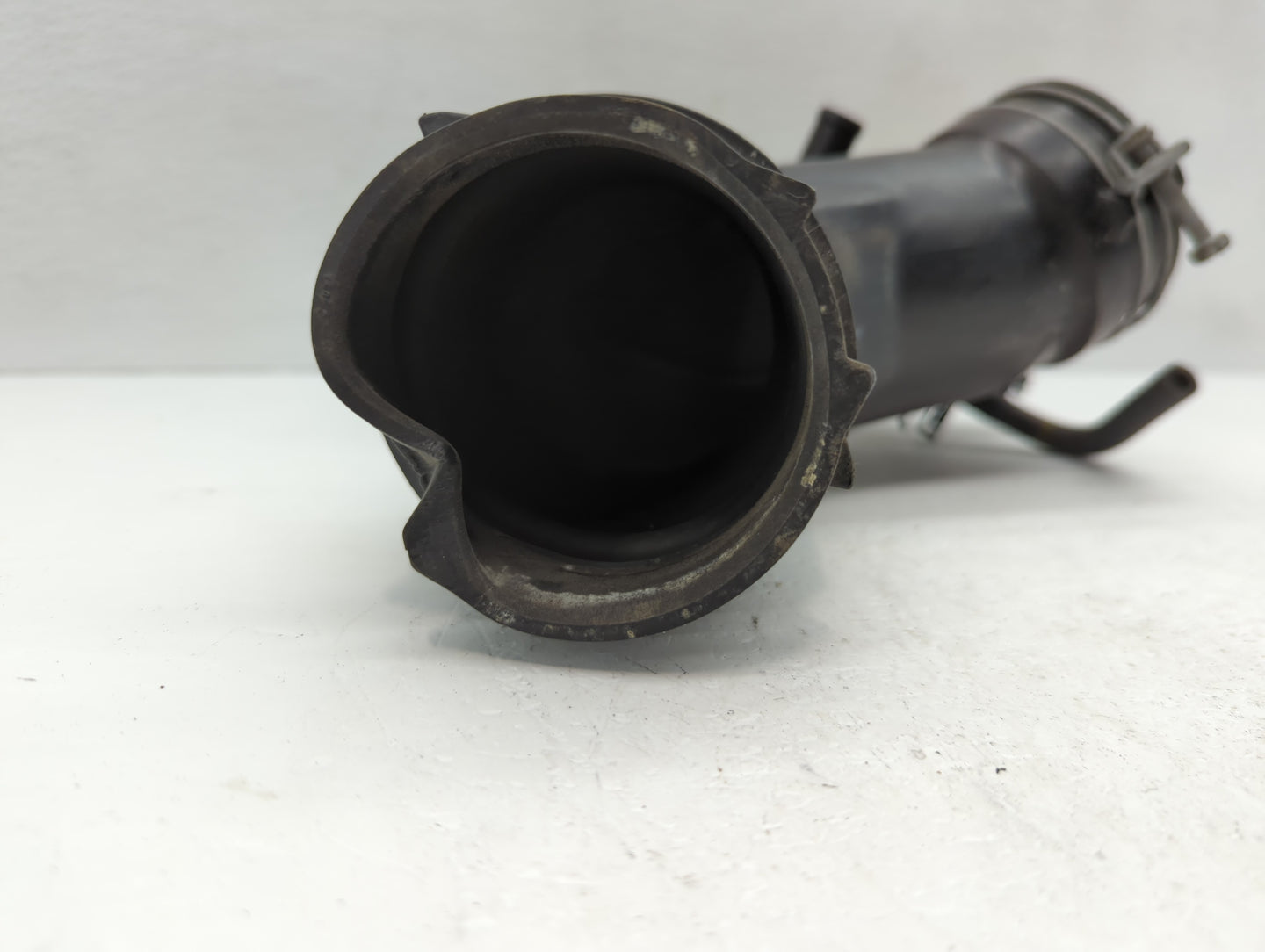 2018 Toyota Rav4 Air Cleaner Intake Duct Hose Tube - Oemusedautoparts1.com