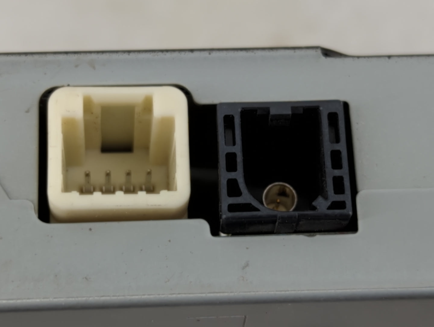 2016-2018 Toyota Rav4 Radio AM FM Cd Player Receiver Replacement P/N:86180-35050 Fits OEM Used Auto Parts - Oemusedautoparts