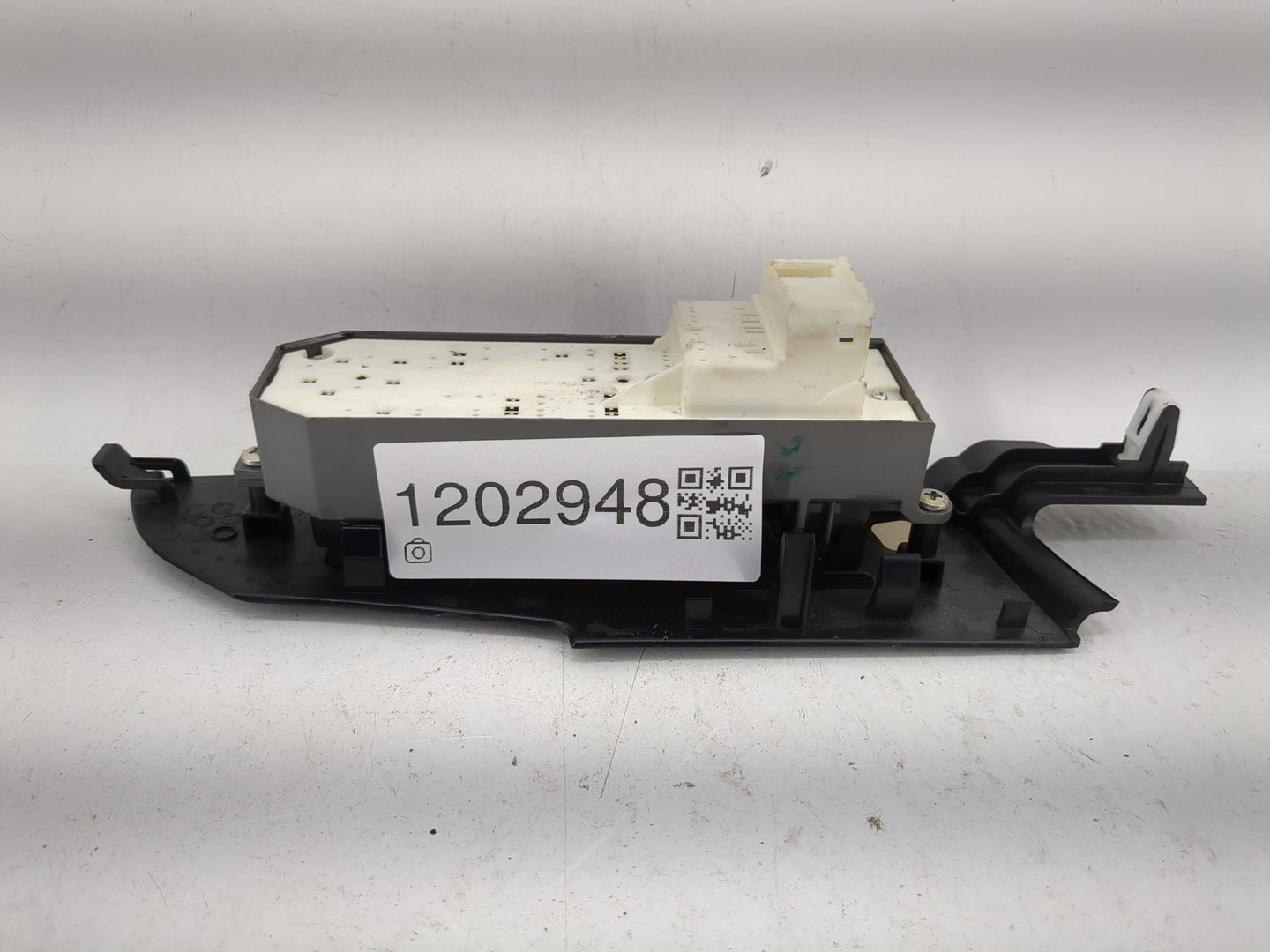 2013-2018 Toyota Rav4 Master Power Window Switch Replacement Driver Side Left P/N:74232-42180 74232-02E70 Fits OEM Used Auto