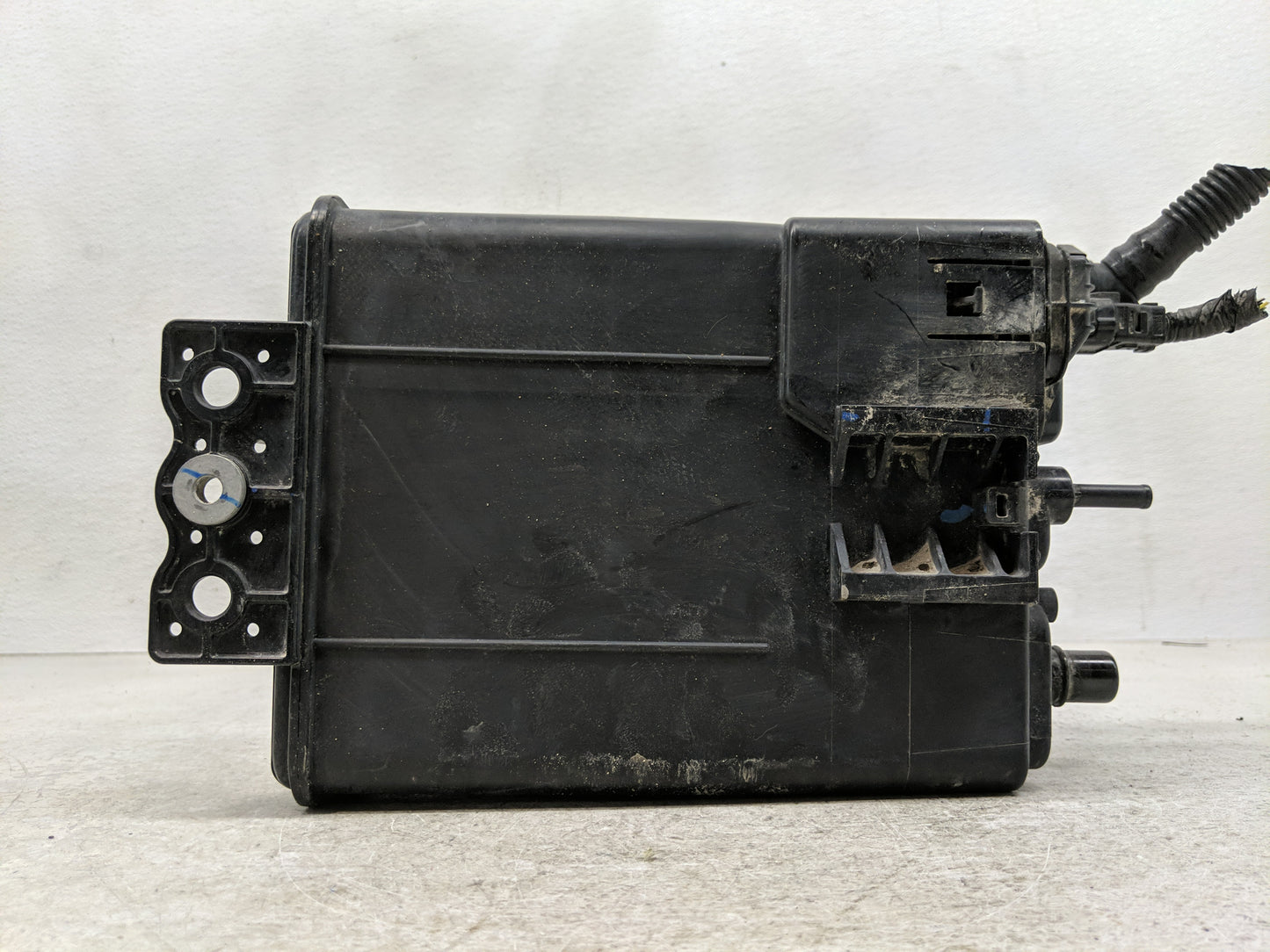 2018 Toyota Rav4 Fuel Vapor Charcoal Canister - Oemusedautoparts1.com