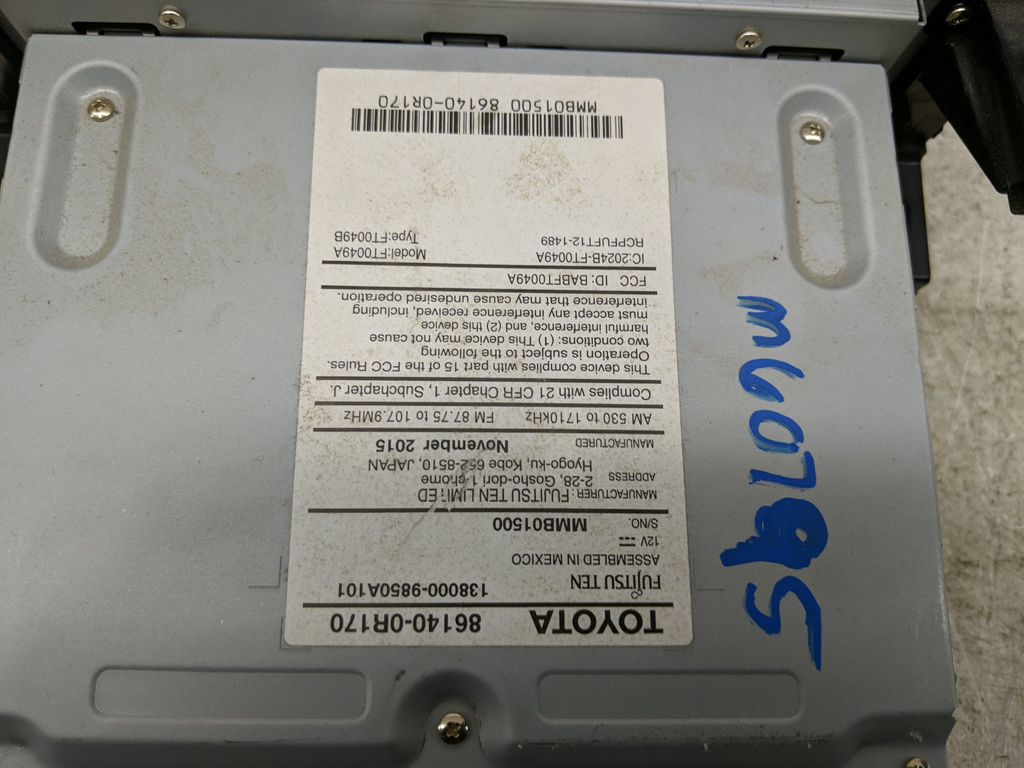 2016-2018 Toyota Rav4 Radio AM FM Cd Player Receiver Replacement P/N:86140-0R170 Fits Fits 2016 2017 2018 OEM Used Auto Part